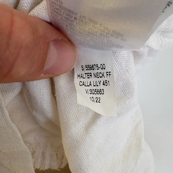 Old Navy O Ring Halter Romper Calla Lily White Linen Blend Smocked Beach Small - Picture 9 of 9